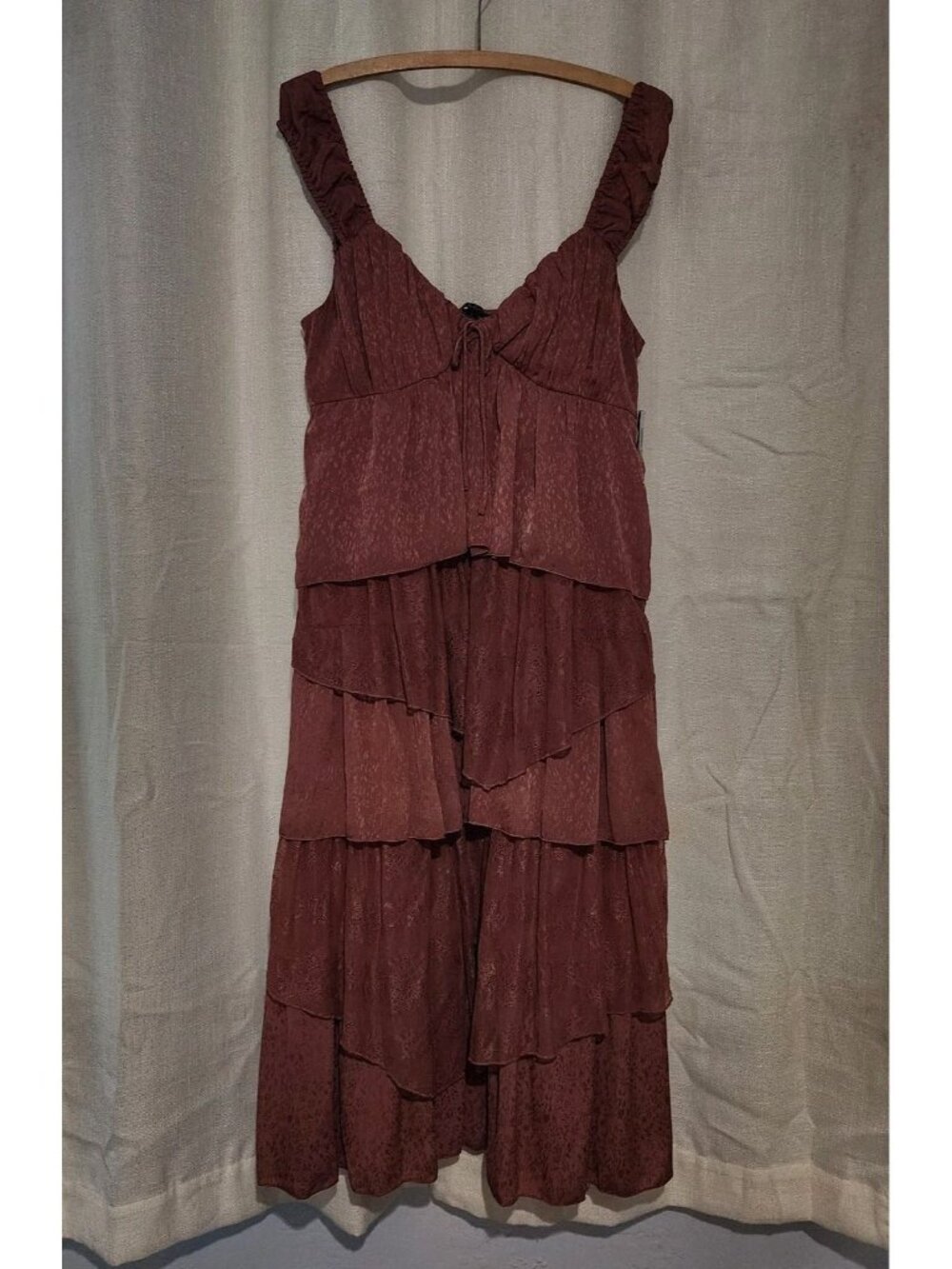 Women's Junior's Dress Midi Sweetheart Lace Sleeveless Rose Size Large NWT